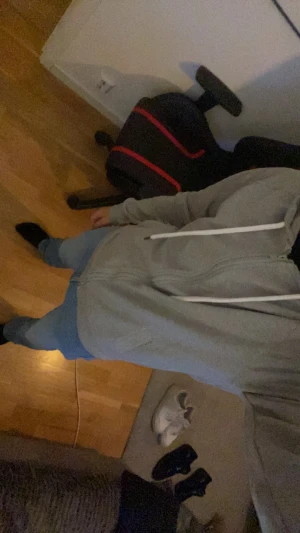 Moschino kofta - Moschino kofta Skick 9/10 Nypris ca 2200