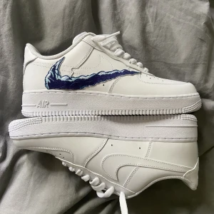 Custom af1 - Säljer dessa af1 från TA customs, nypris ca 2000kr, aldrig använda
