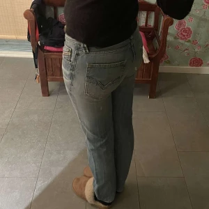 Diesel industriby jeans - Diesel industry jeans, jätte sköna och super snygga fickor.