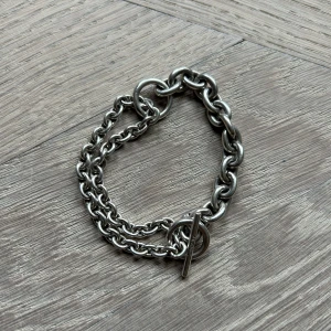 All blues armband - Det populära armbandet från All Blues. Något oxiderat men jag kan putsa upp med silverputs så blir det som nytt.  Nypris 3900kr