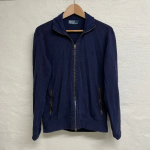 Ralph Lauren  - Ralph Lauren tröja i storlek S.