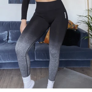 Tights ifrån gymshark - Ombre tights ifrån gymshark
