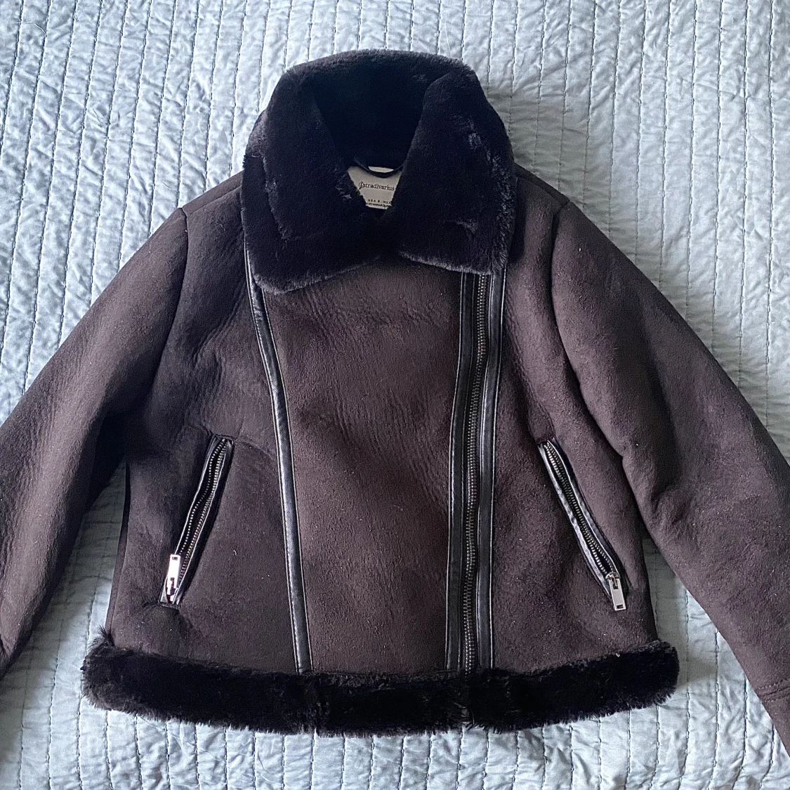 Oanvänd vinterjacka - 90