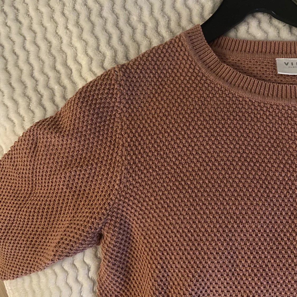 Gammalrosa stickad tröja  - 90