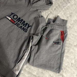 Tommy H. Set  - Äkta! Och tjock quality 