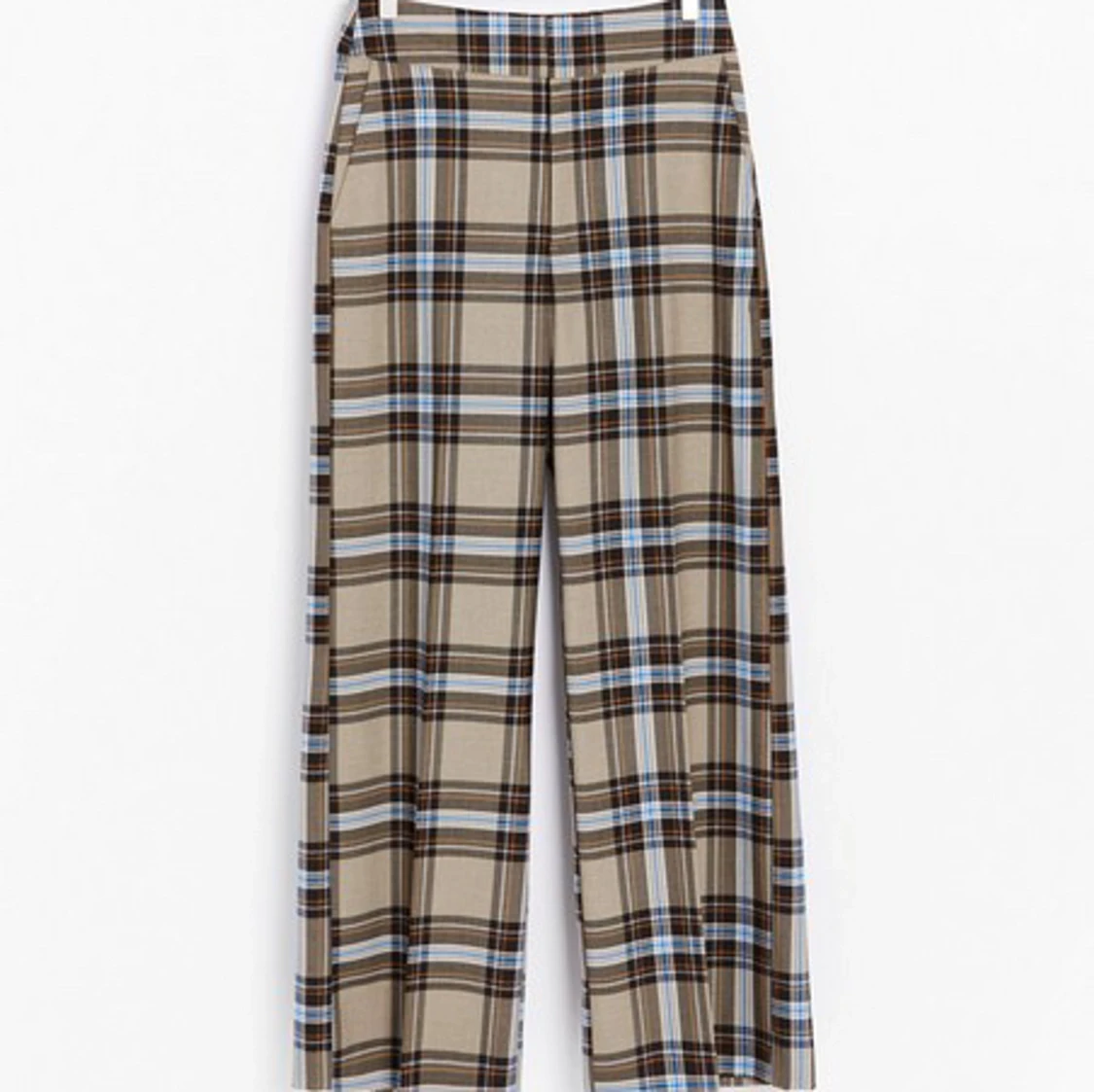 Rutiga vida byxor - 90