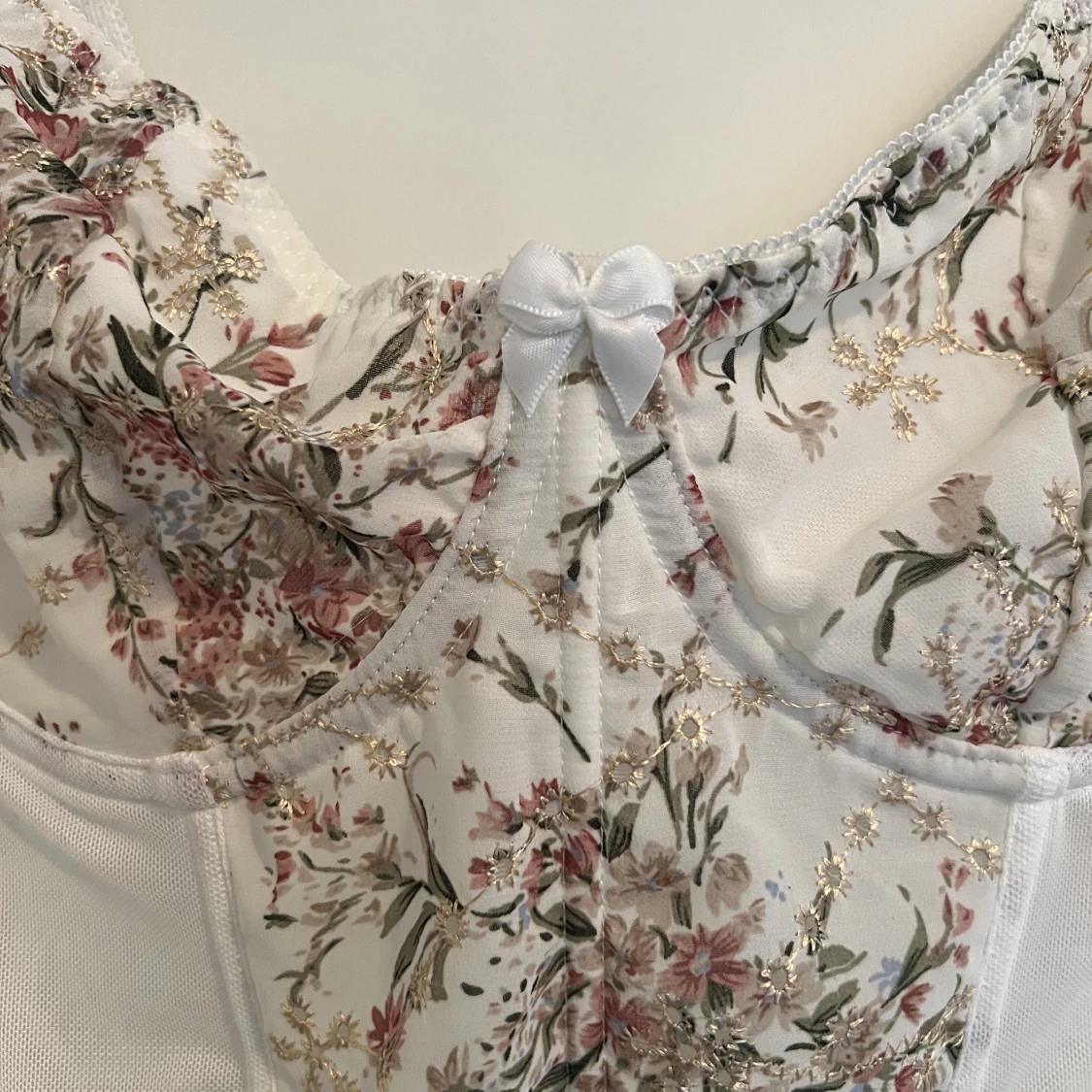 Bralette/lingerie/top - 90