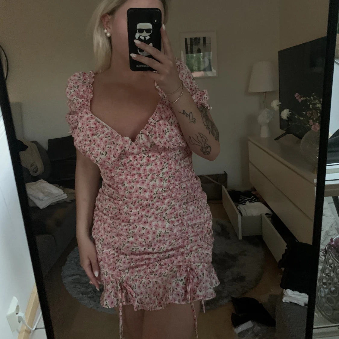 Blommig klänning - 90