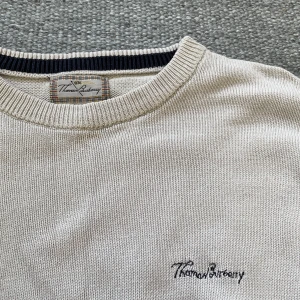 Burberry knitwear  - Stickad tröja från Thomas burberry!  Väldigt fint vintage skick!  Size M sitter mer som L