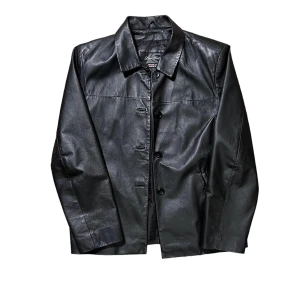 Läder jacka vintage - Size L Pit 2 pit 48cm Shoulders 44cm Length 68cm Sleeves 63cm