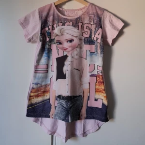 Rosa T-shirts  - Den är nästa ny och har inga problem