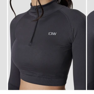 Träningströja iciw  - Grå träningströja från ICIW😍 supersnygg och i bra skick