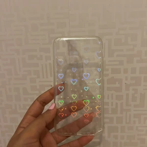 Hjärtmönstrad mobilskal  - Ett supergulligt mobil skal för iphone Xs🫶🏼
