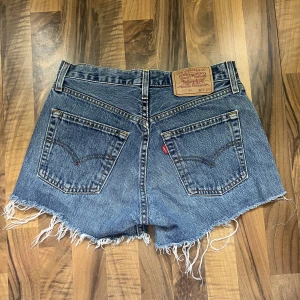 Levis Jeansshorts - Vintage levis shorts, midwaist