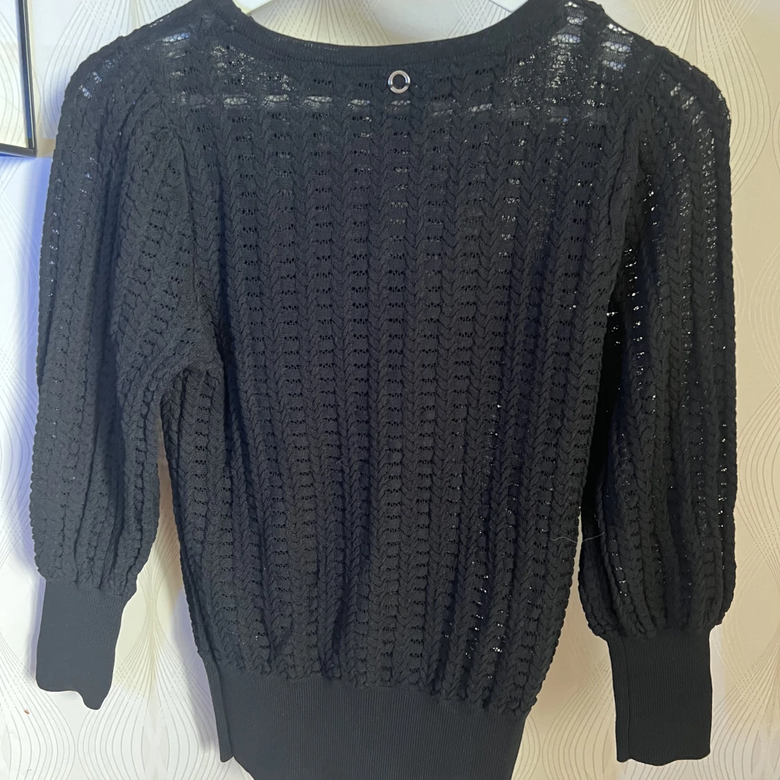 Oanvänd tröja - 90