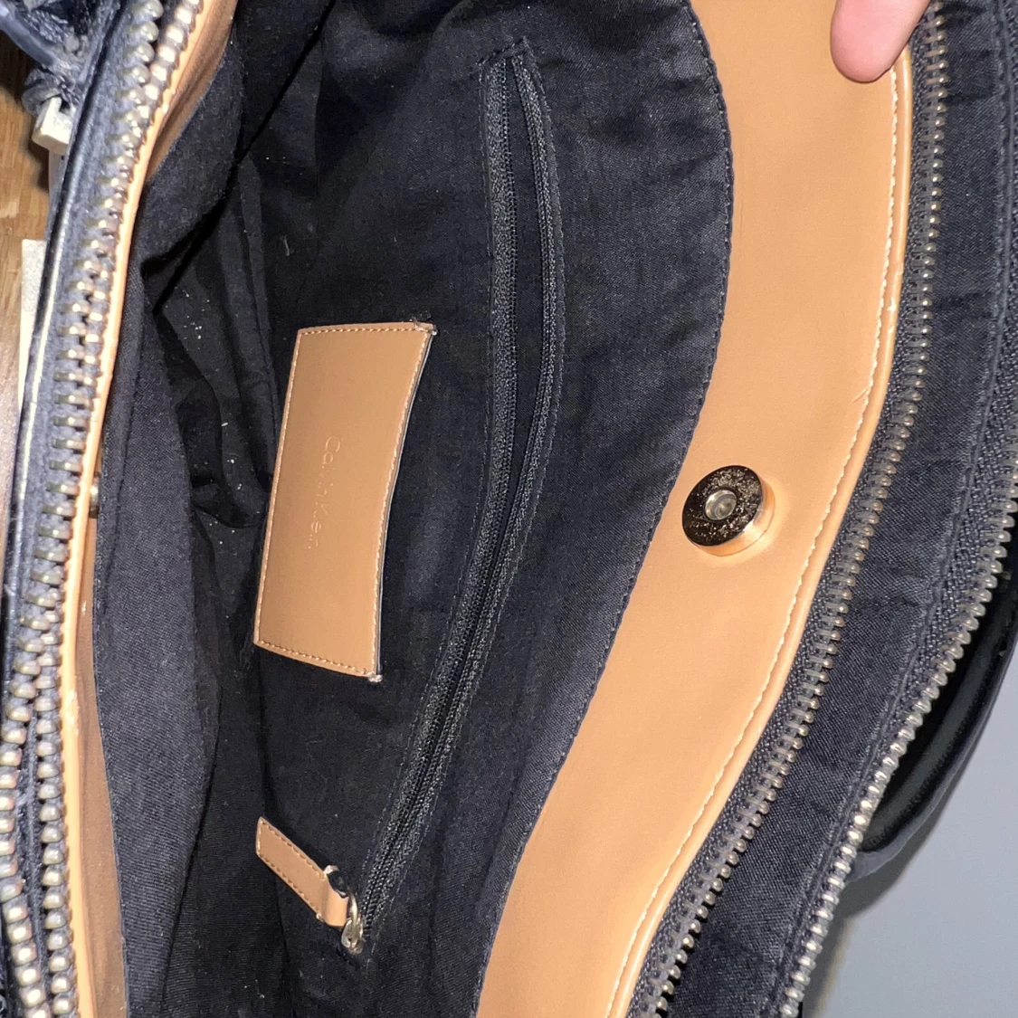 Calvin Klein väska  - 91