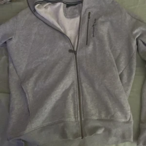 Sail racing kofta - Den är nästan ny skick knappt använd Pris kan diskuteras köpte för 1500