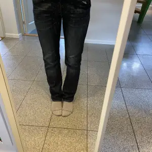 Så fina lågmidjade jeans från lee! 