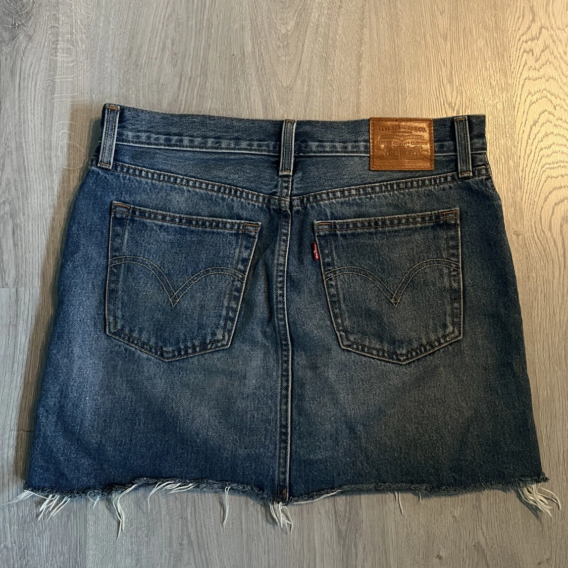 Levis kjol - 90