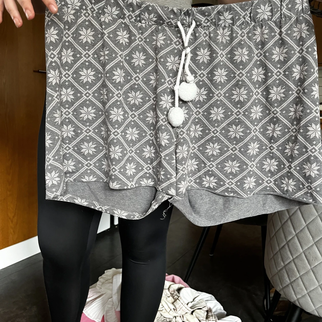 Två par mjukis shorts  - 90