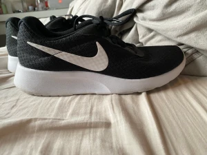 Nike tanjun skor - Nike tanjun skor använda fåtal gånger så gott som nyskick 