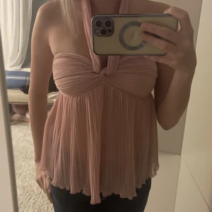 Zara topp - Jätte fin zara topp, använd en gång