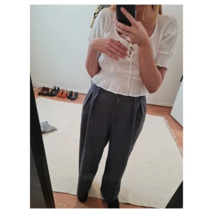 Blus HM  - Vit blus från hm, stl 36