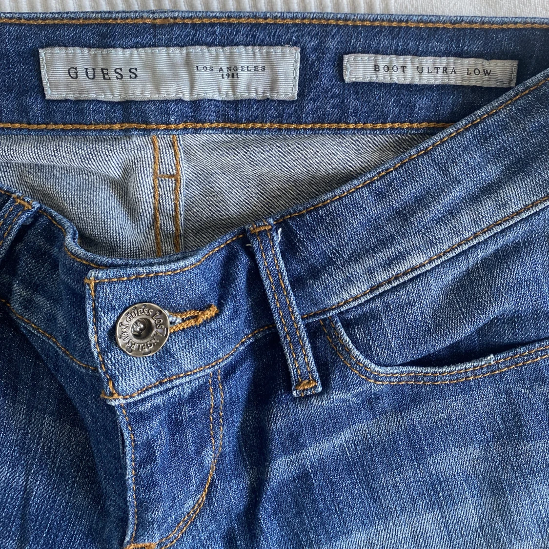 Lågmidjade jeans Guess - 91