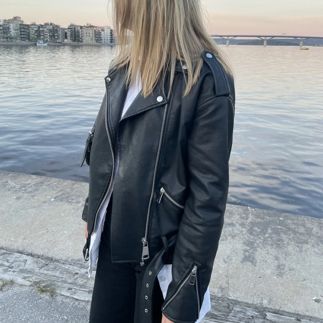 Skinnjacka från missguided