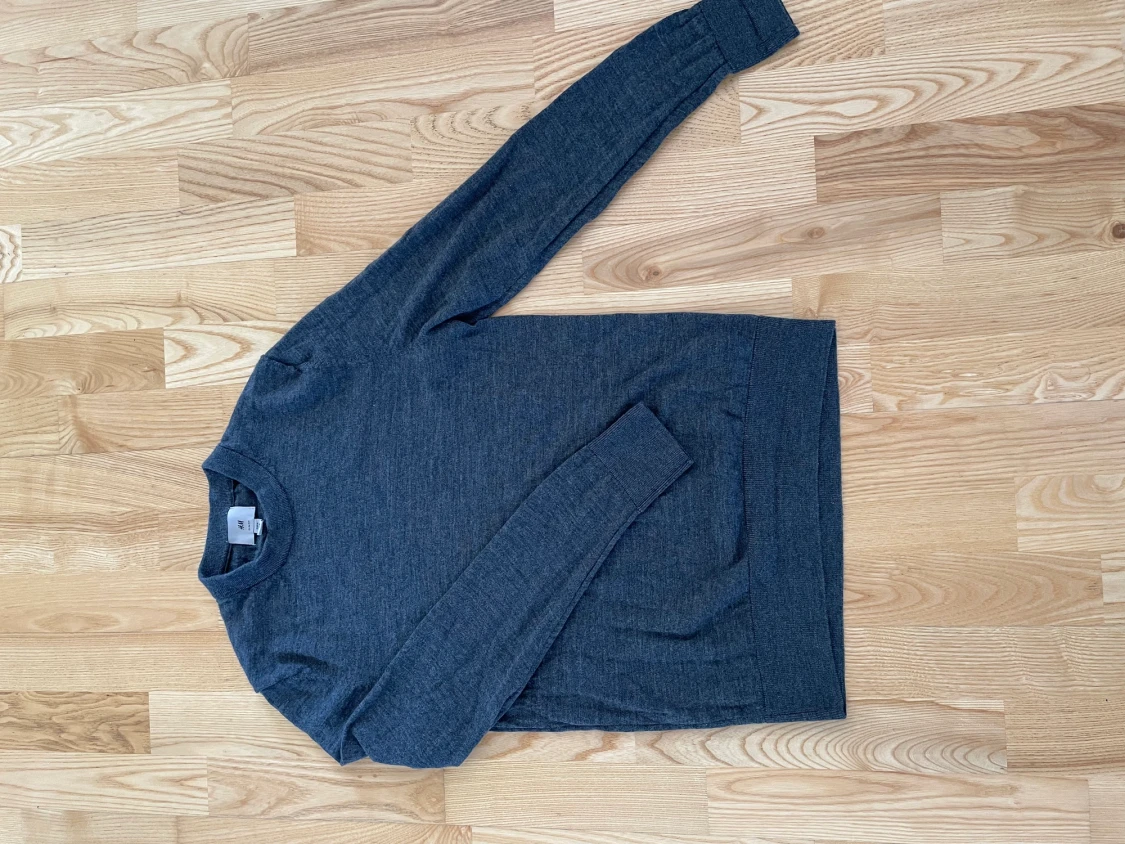 Stickad Merinoull tröja M