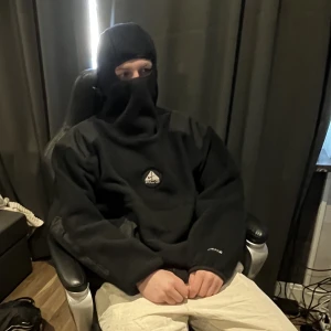 Nike x ACG ninja fleece vintage - Knappt använd skriv för fler bilder / bud