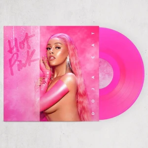 Doja cat - Hot Pink vinyl  - Jag säljer denna skiva då den knappts används. Skivan är rosa och funkar superbra då jag har spelat den två gånger. Köpte den för 320kr och säljer den för 200kr:) köparen står för frakt❤️skriv om ni vill ha fler bilder<3
