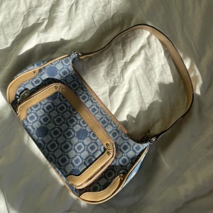 Väska - Super söt liten väska💓