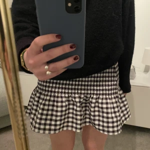 Rutig kjol! - Jättefin kjol till sommarn, aldrig använd! 