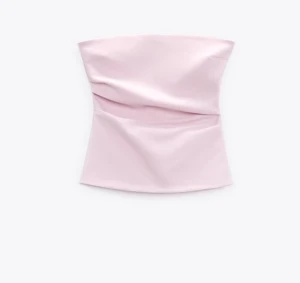 Zara tub topp - Söker en Zara tub topp i storlek Xs eller S💕 skriv om ni har💕💕