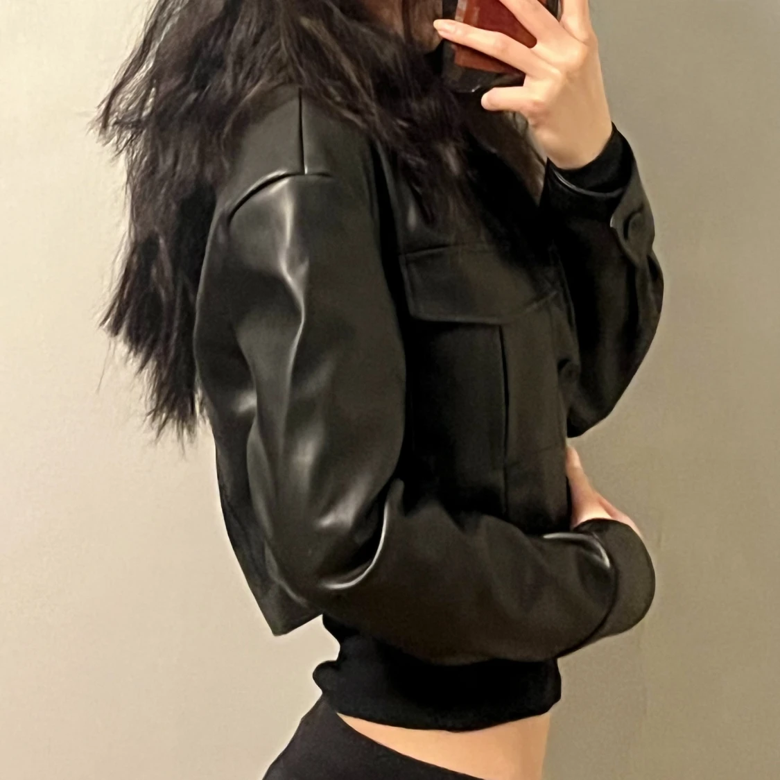 Black cropped leather jacket - 90