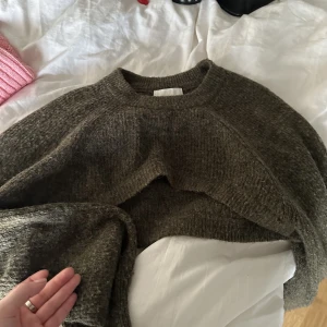 Boleroliknande - Jättefin över ett linne eller liknande💗