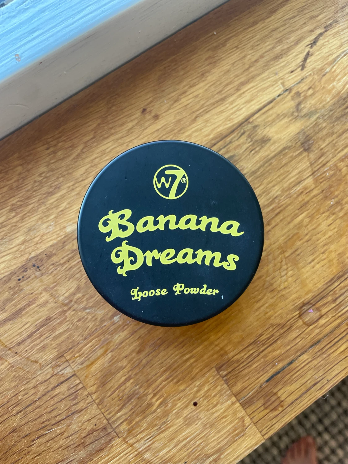 Banana dreams loose powder