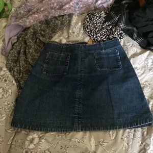 Jeans kjol - Jeans kjol som är i bra skick