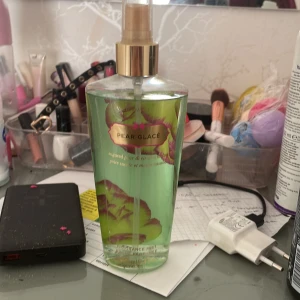 Victoria secret - Victoria secret säljs för 100 kr 👍nypris 250 