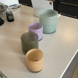 Ljuslykta - Fyra olika ljuslyktor, liten, mellan, och stor. Liten 100kr Mellan 150 Stor 200