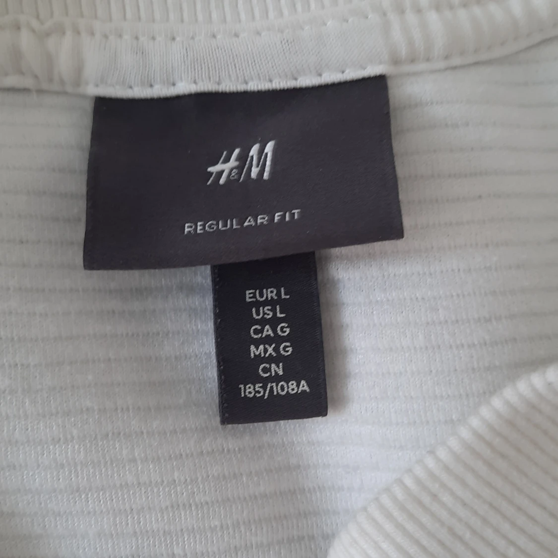 Räfflad Tröja - 91