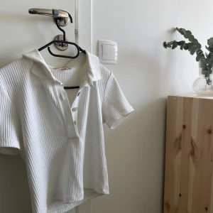 Topp - Topp från hm, använd fåtal gånger. 