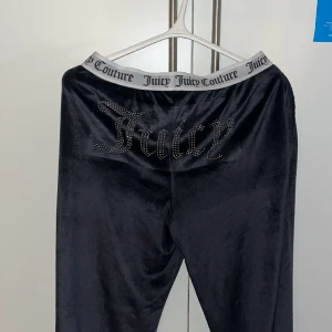 Juicy couture byxor - Helt oanvända, köpta i butik i Florida. Storlek M