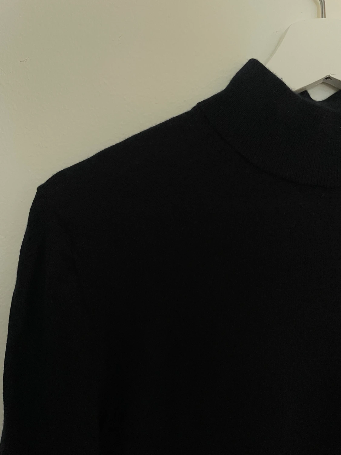 100% wool mock neck Sweater - Uniqlo - 90