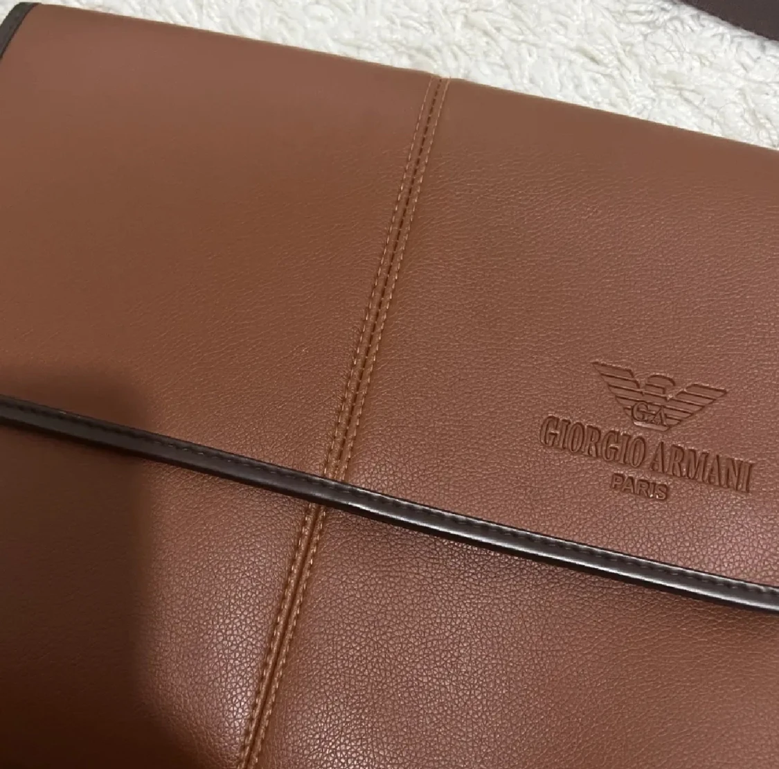 Armani Axel Väska  - 90