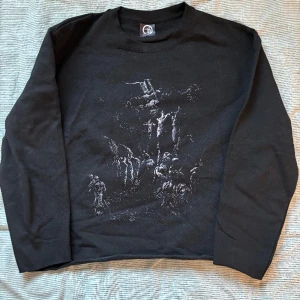 Notion Eternal - Riktigt fet handgjord piece av ett märke i uppsala, tyvärr passar den inte mig så säljer vidare den! Skriv gärna om ni har några frågor!