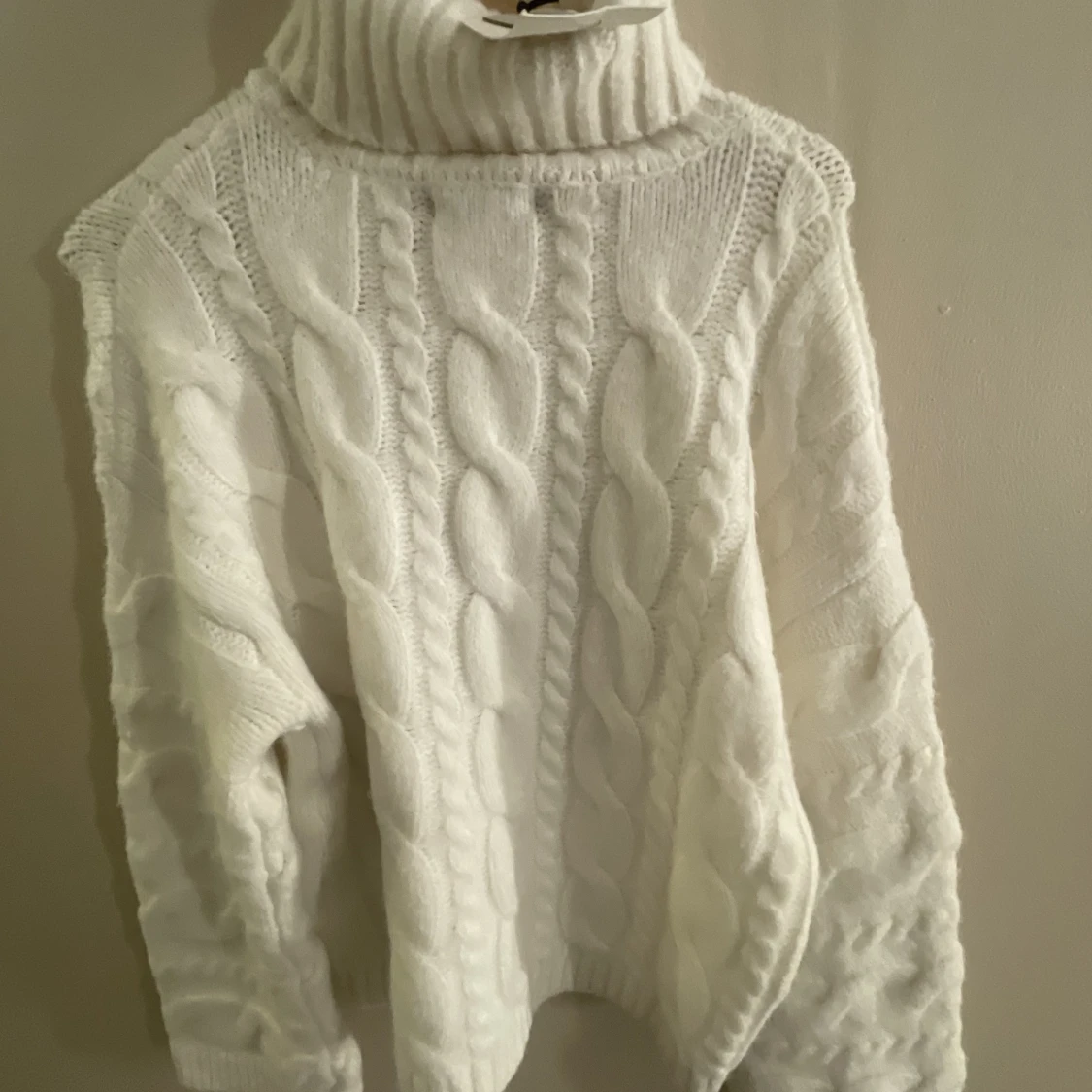 Stickad tröja 