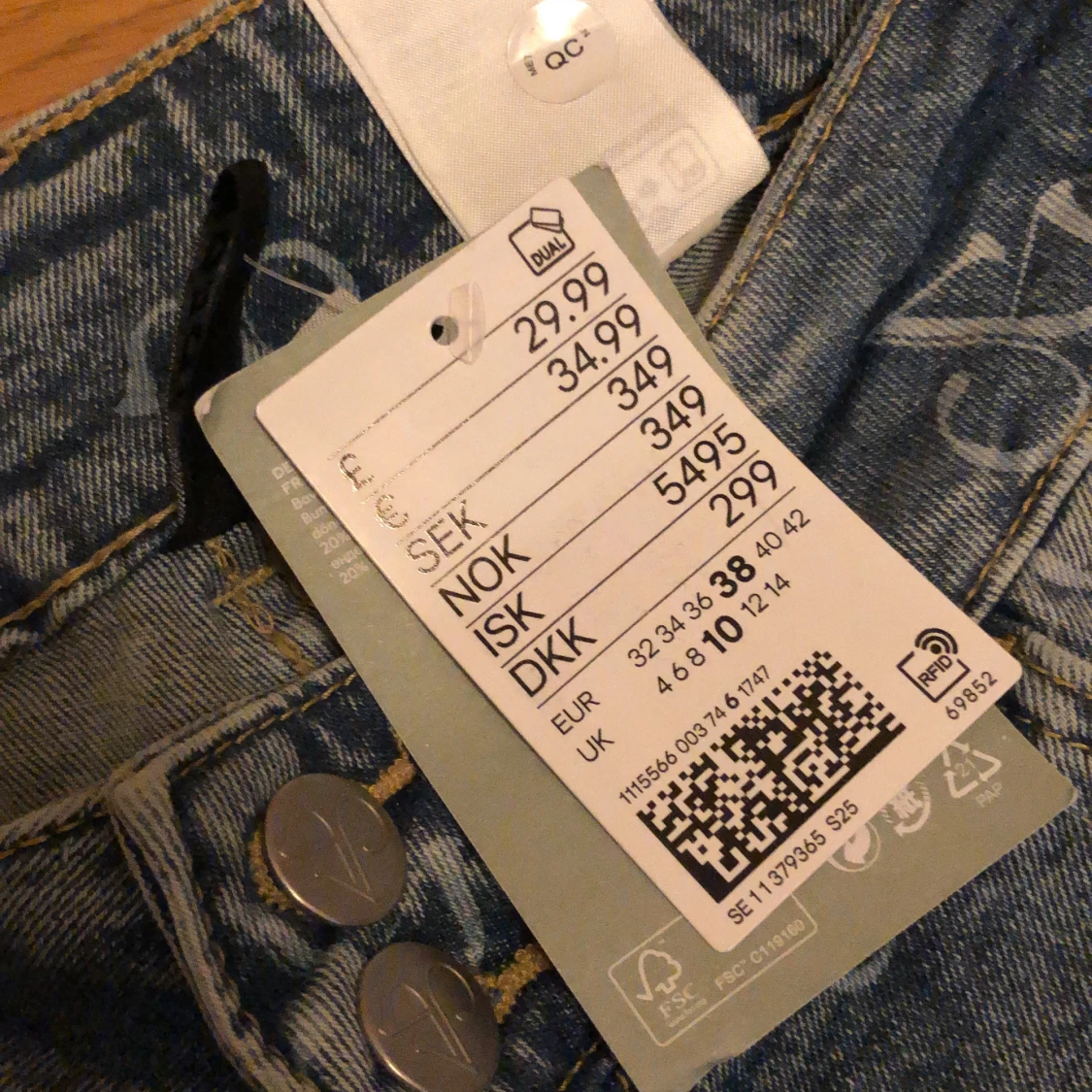 Jeans med fickor - 91