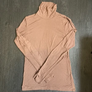 polotröja🎀 - polotröja i tunt och mjukt material!